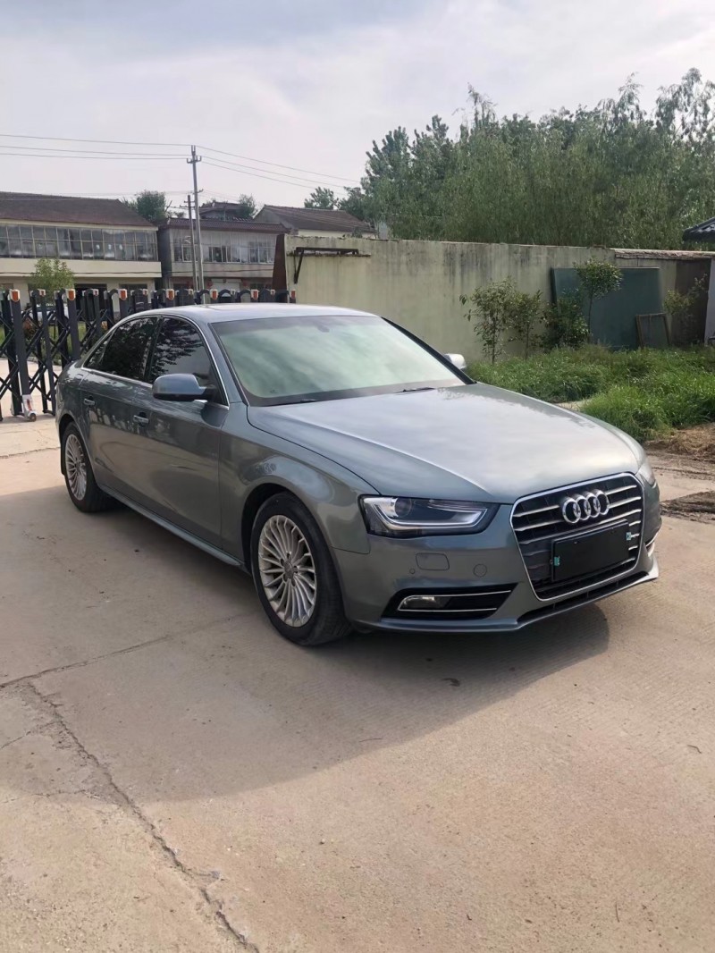 徐州13年奥迪A4L8