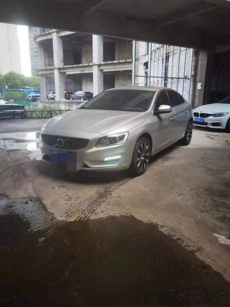 上海20年沃爾沃S60L2