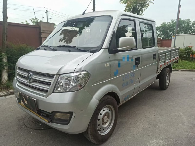 成都18年东风小康2