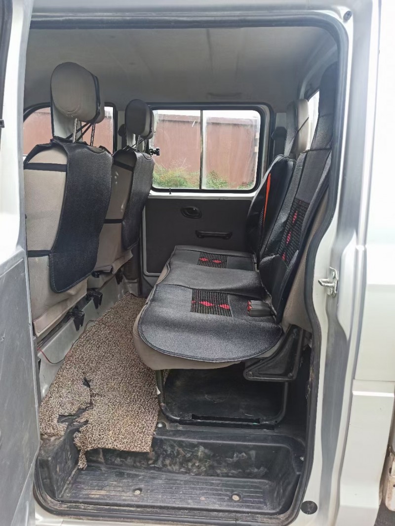 成都18年东风小康5