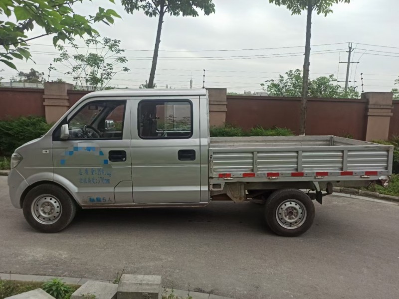 成都18年东风小康6