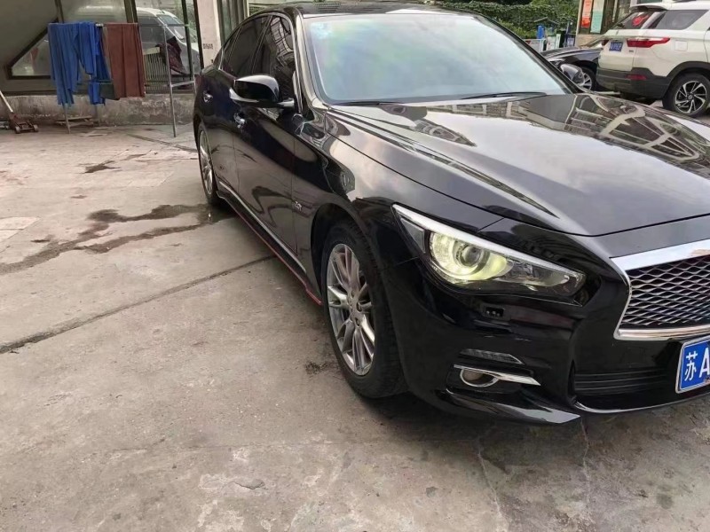 銅陵17年英菲尼迪Q50L4