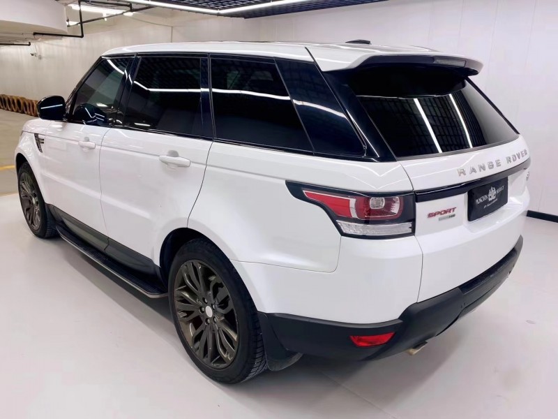 保定14年路虎揽胜运动7