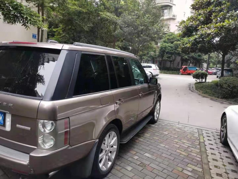 成都06年路虎揽胜运动3