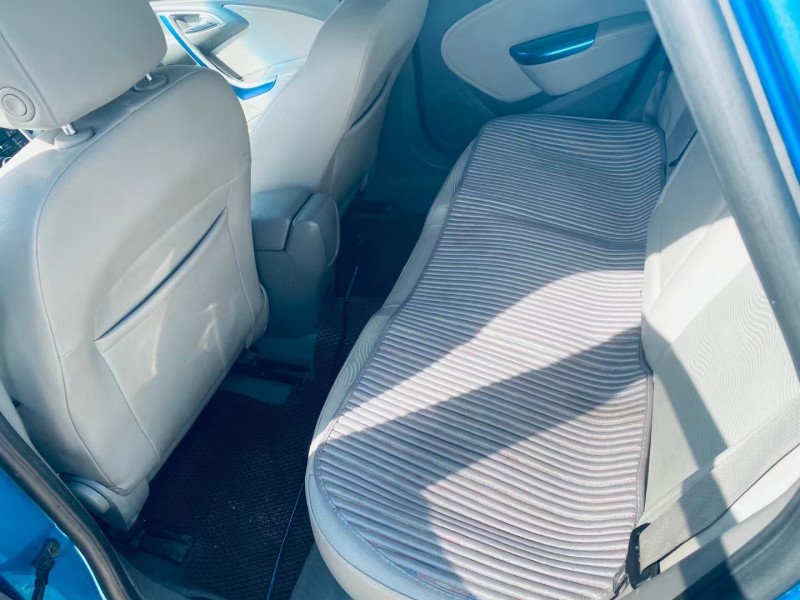 青岛13年别克英朗5