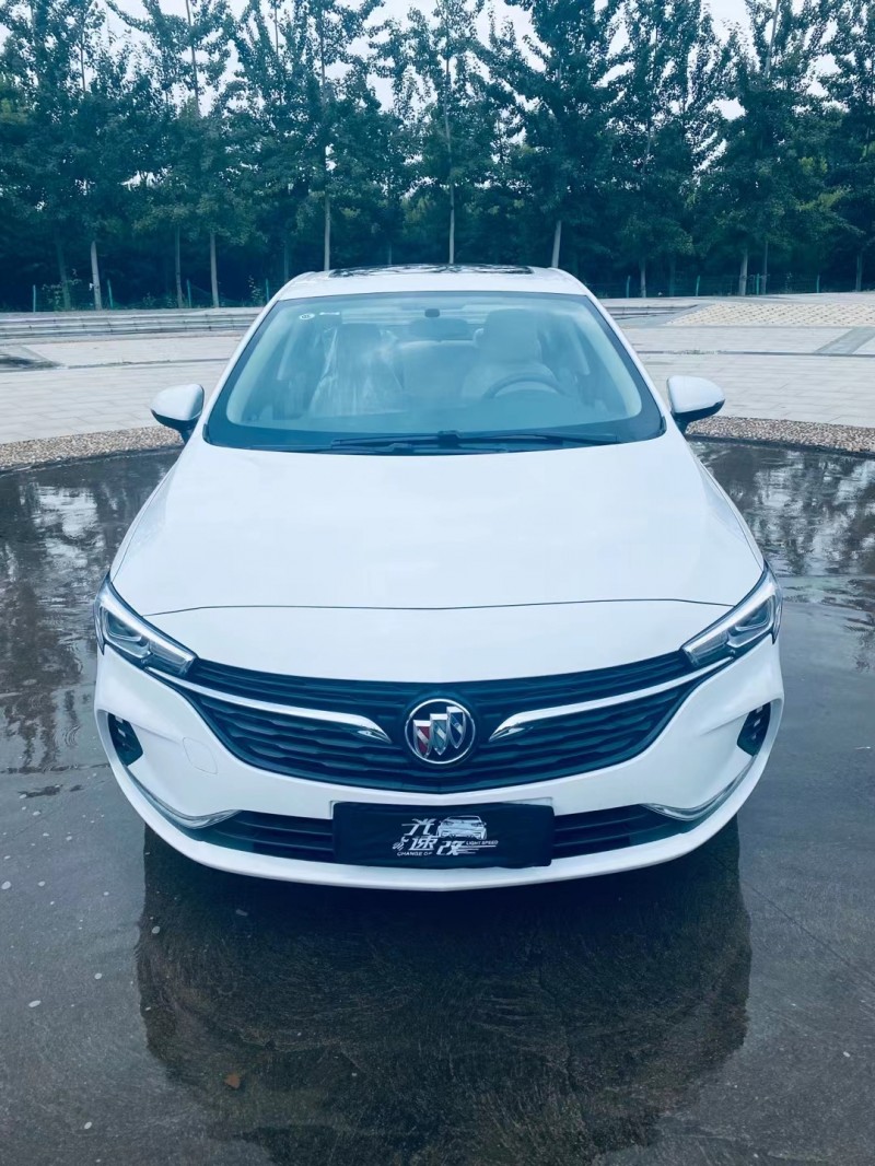 青岛20年别克威朗1