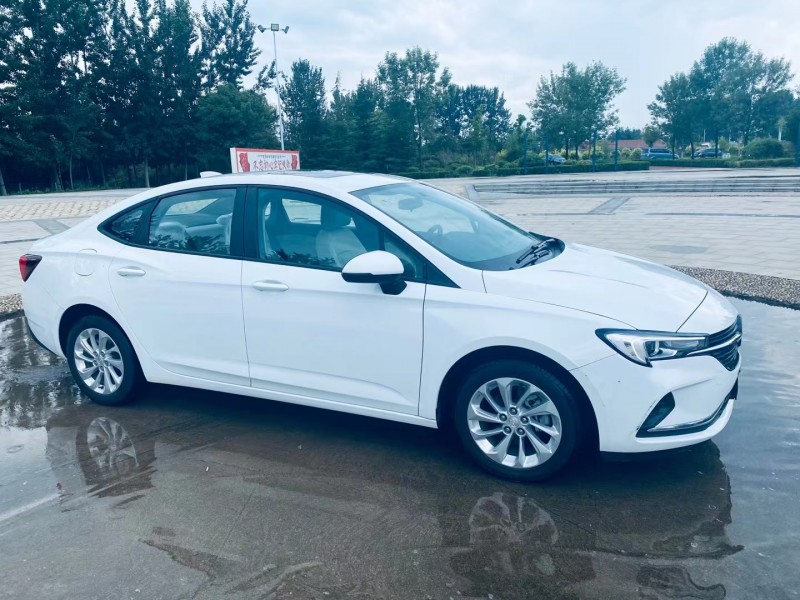 青岛20年别克威朗2