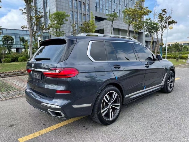 盐城19年宝马X75