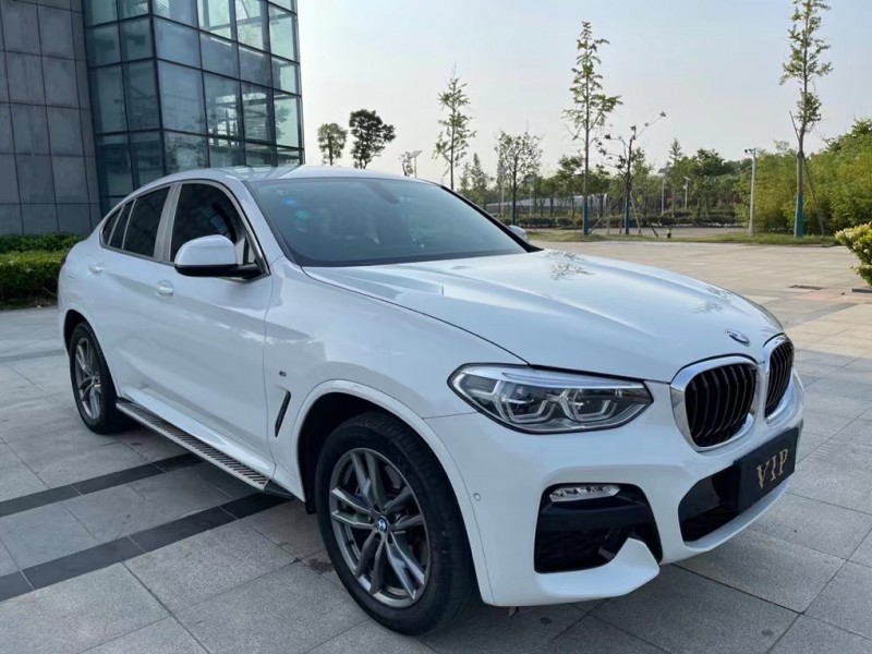 盐城19年宝马X42