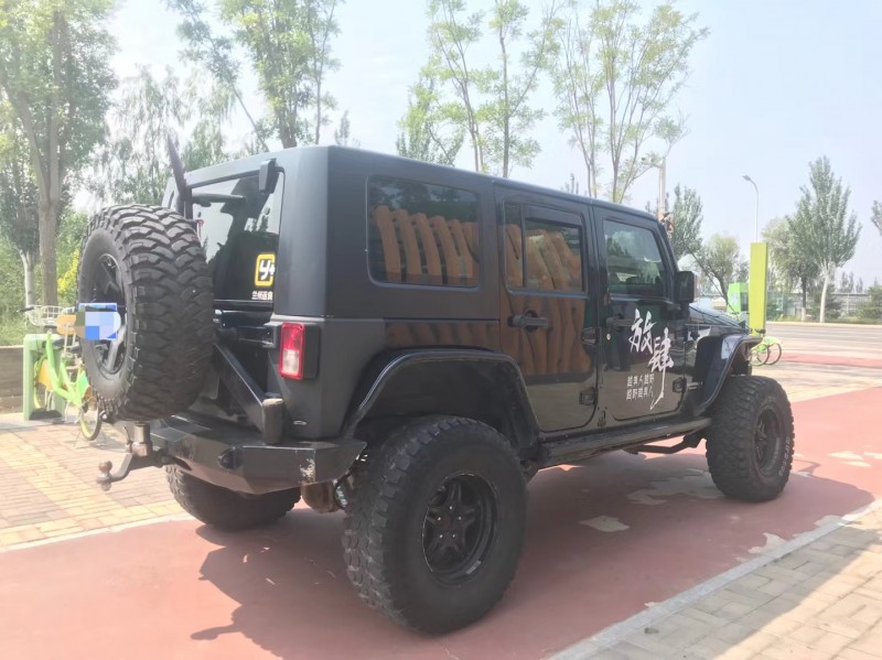 張家口09年Jeep牧馬人8