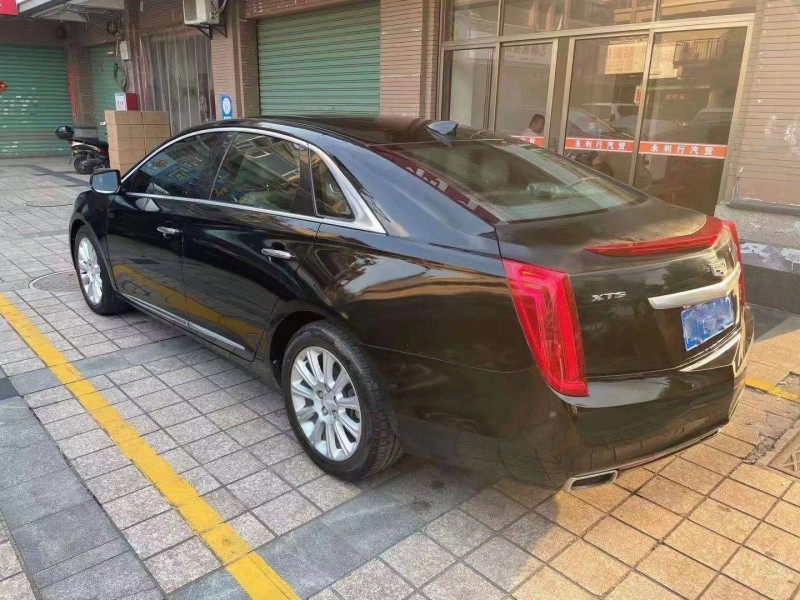 泉州17年凱迪拉克XTS7