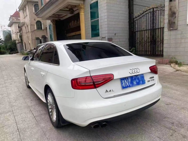 常德15年奧迪A4L4