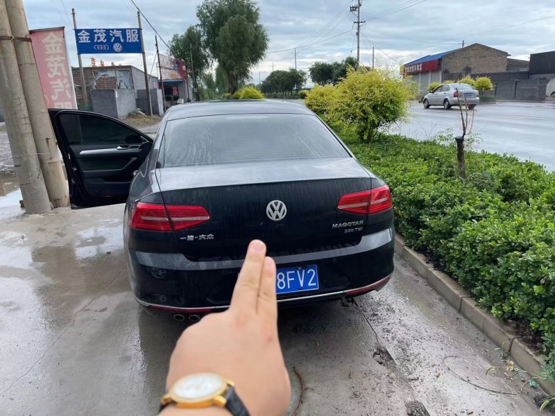 呂梁19年大眾邁騰6