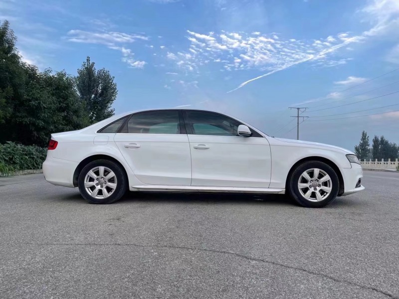 枣庄12年奥迪A4L7