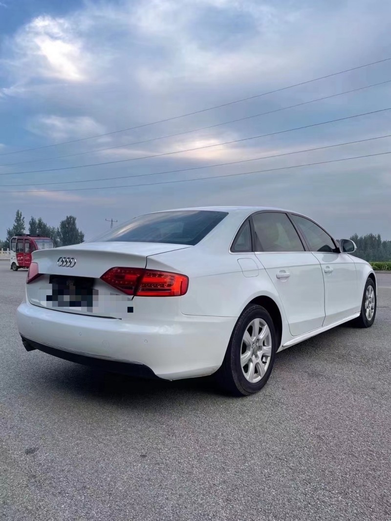 枣庄12年奥迪A4L8