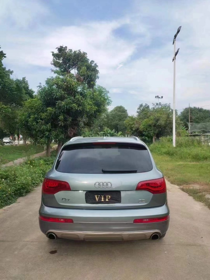 珠海10年奧迪Q72