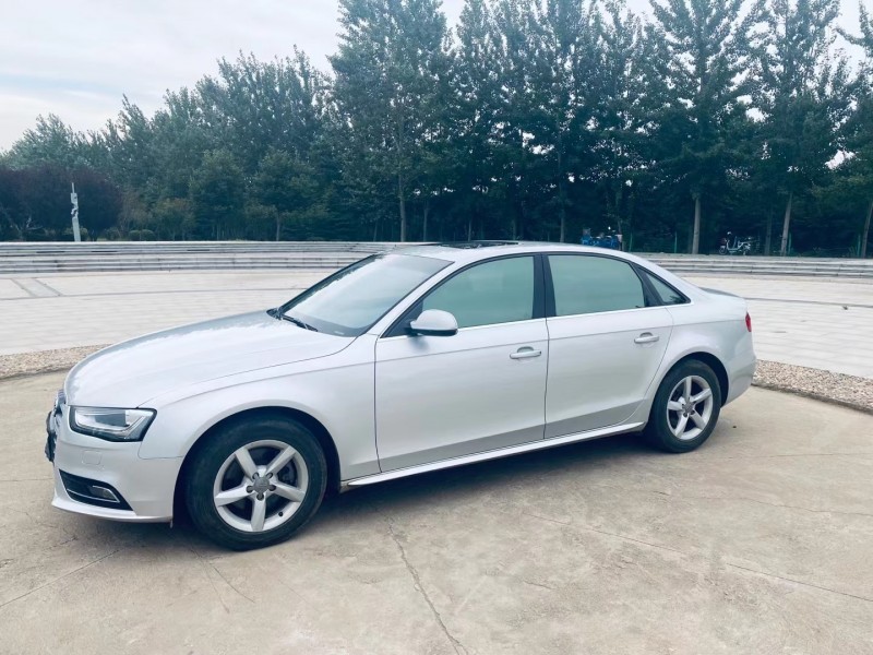 青岛13年奥迪A4L3