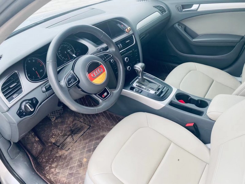 青岛13年奥迪A4L6