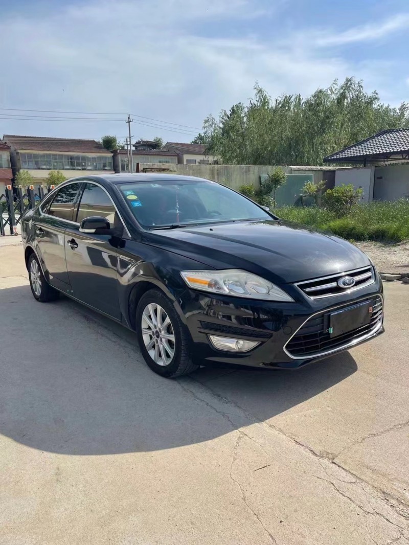 徐州12年福特蒙迪欧-致胜3