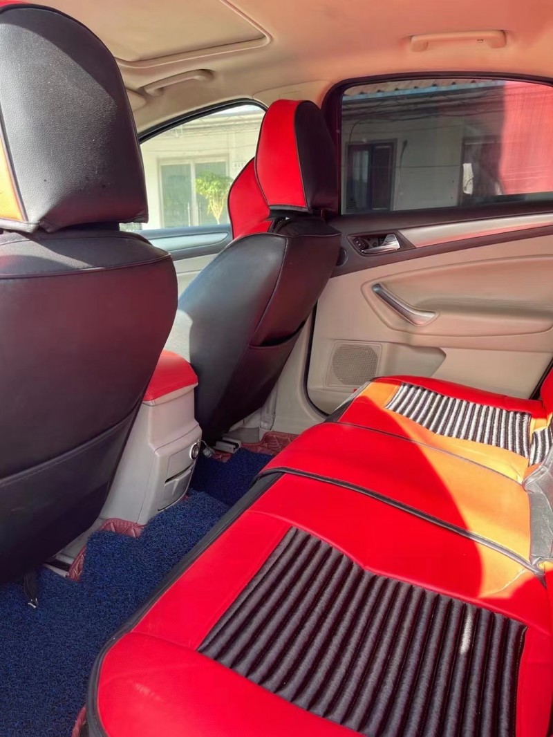 徐州12年福特蒙迪欧-致胜6