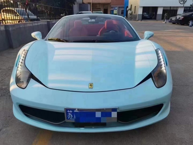 泰州18年法拉利458 Speciale1