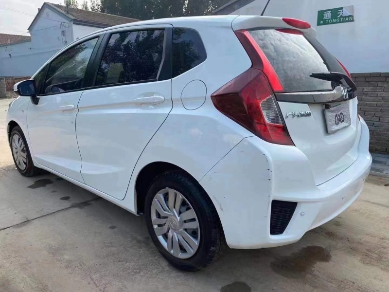 保定16年本田飞度8