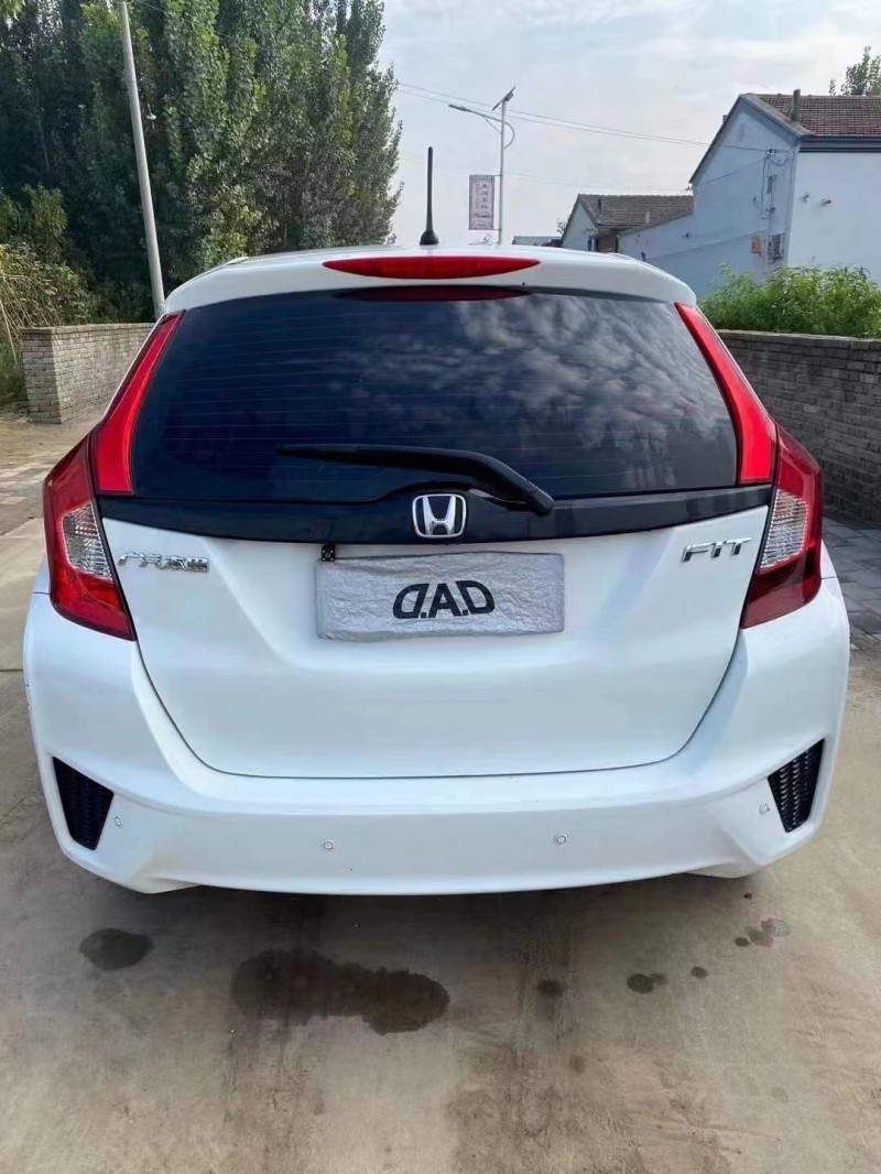 保定16年本田飞度9