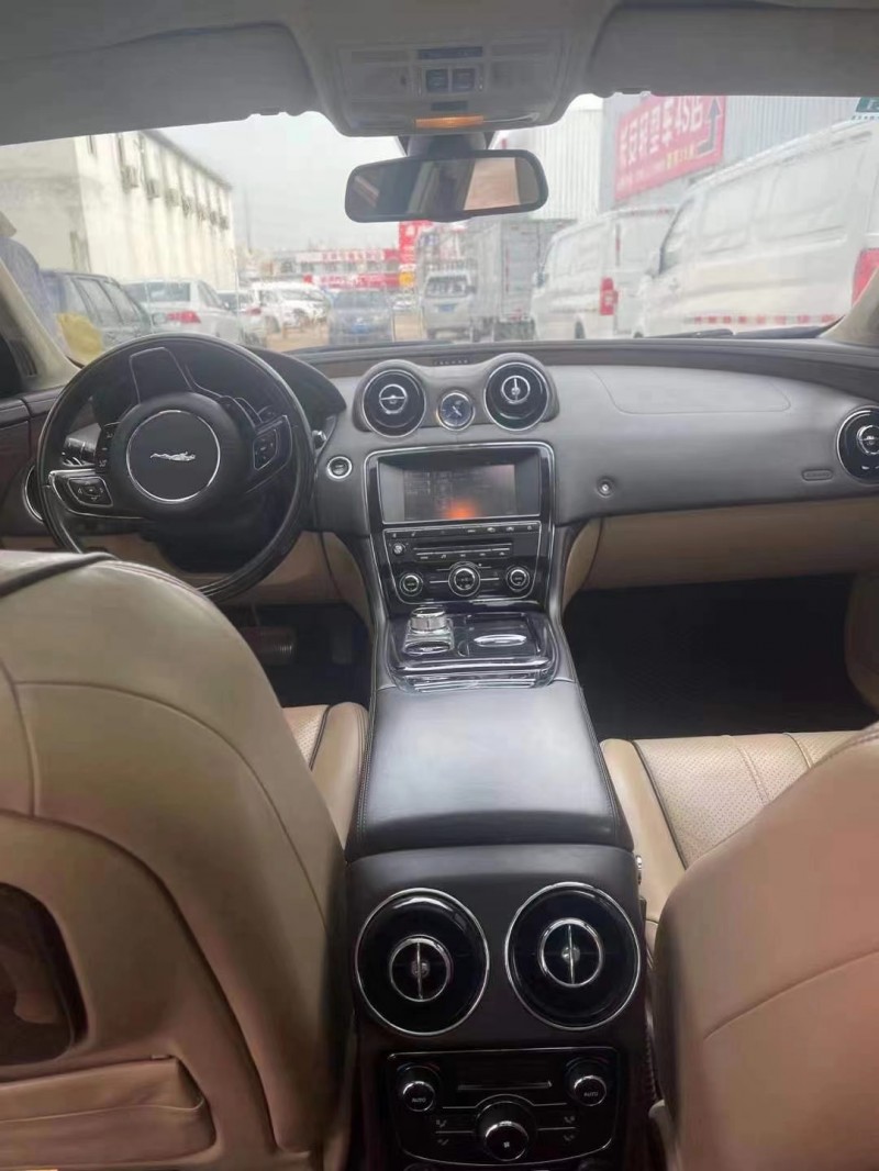 大同11年捷豹XJ3