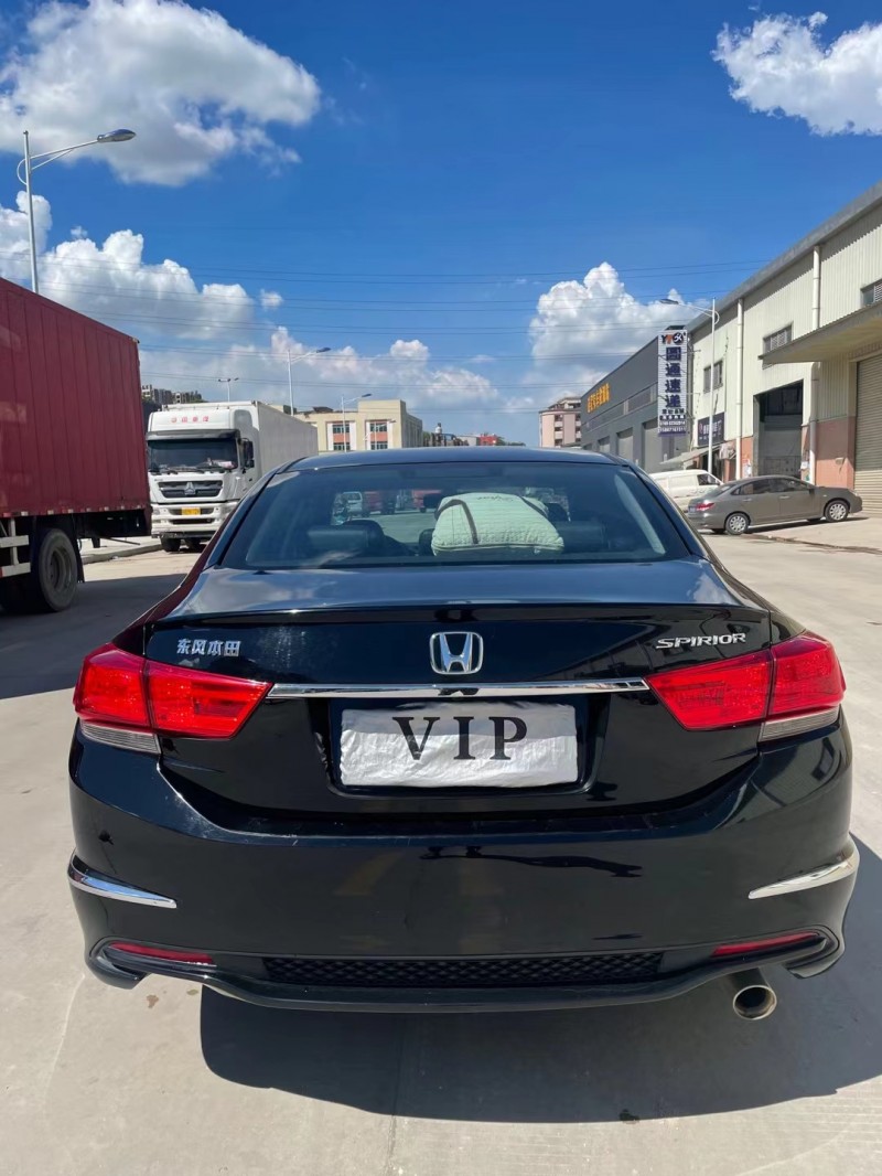 东莞18年本田思铂睿4