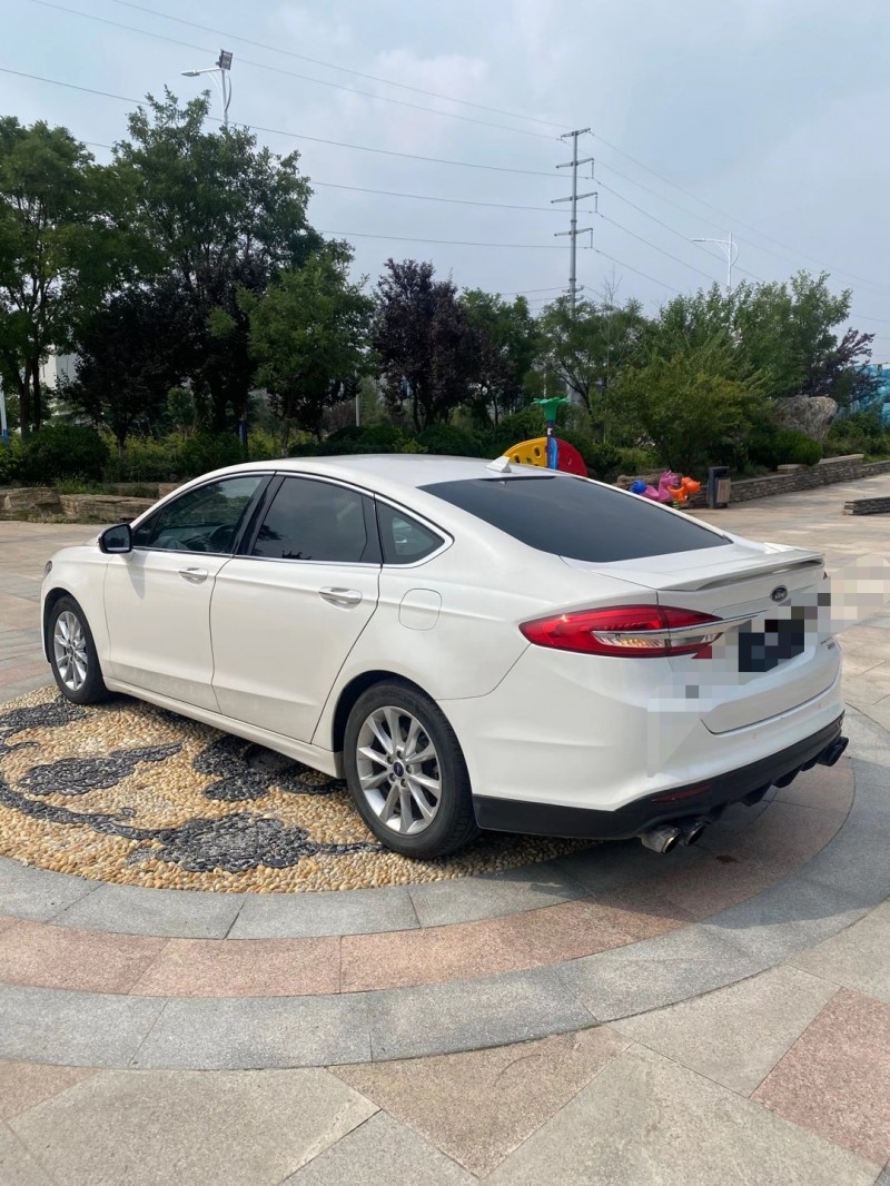 青岛17年福特蒙迪欧7