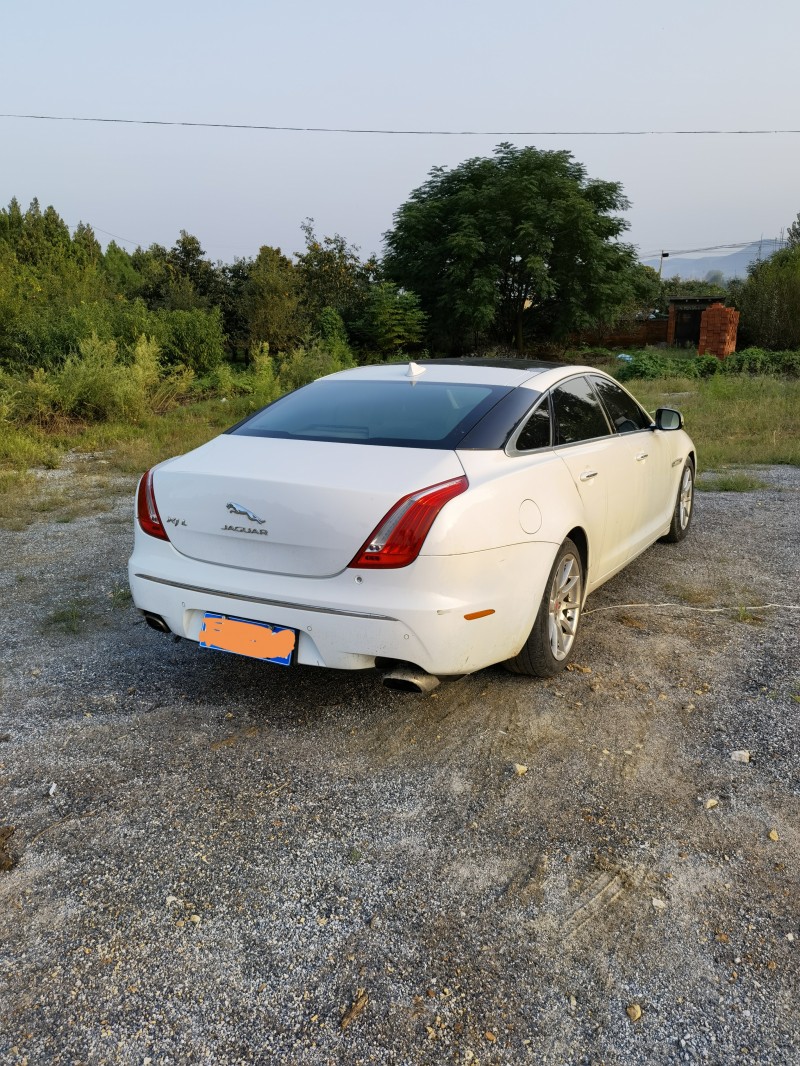駐馬店14年捷豹XJ6
