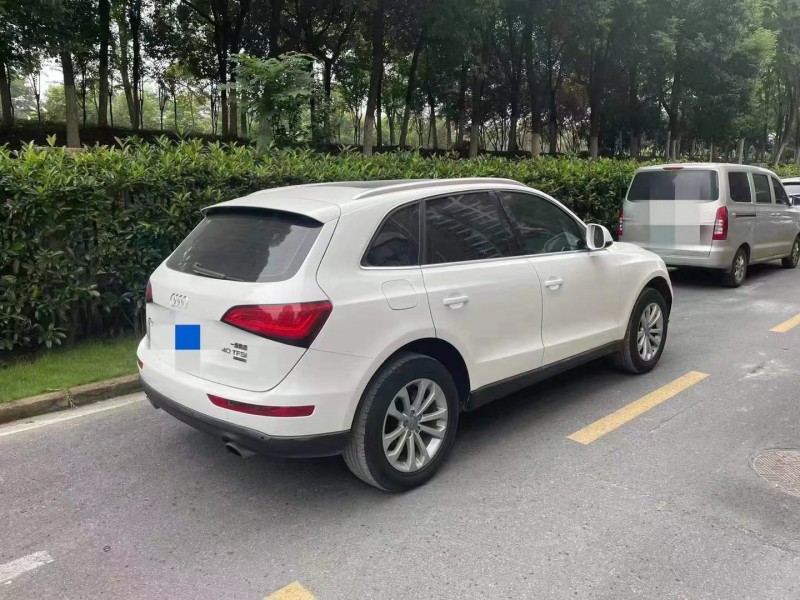 蕪湖15年奧迪Q58