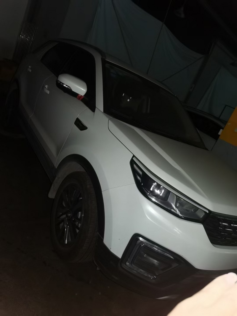 長沙19年長安汽車CS552