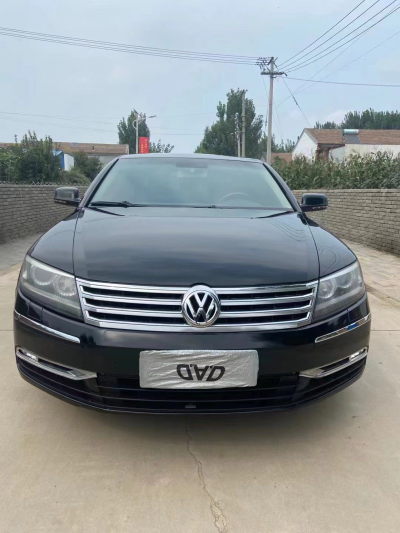 保定14年大众辉腾1