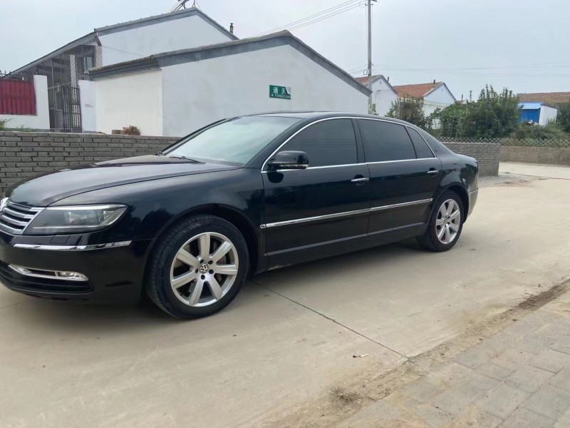 保定14年大众辉腾3