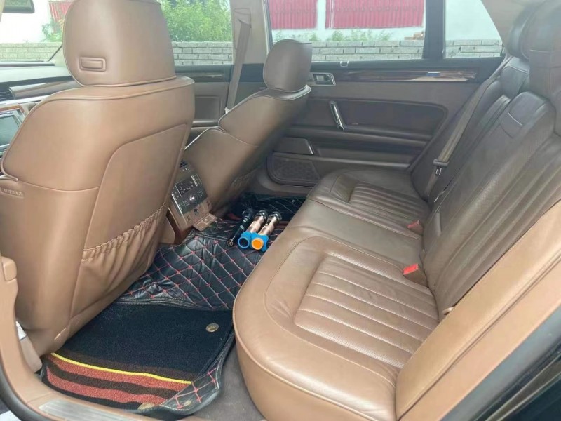 保定14年大众辉腾6