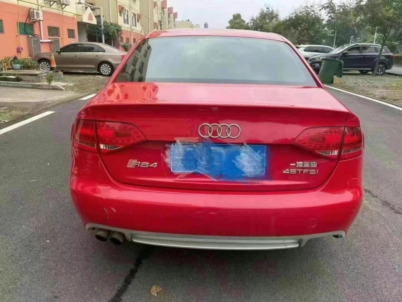 潍坊11年奥迪A4L1