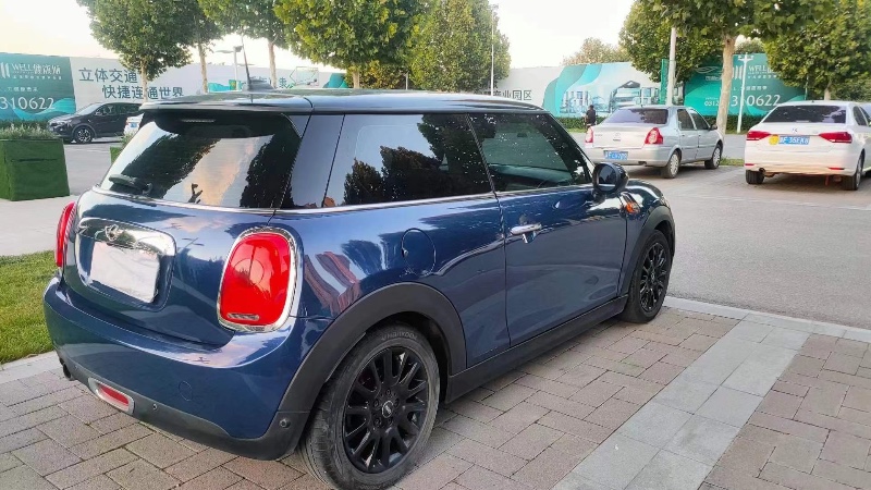 唐山15年寶馬MINI5