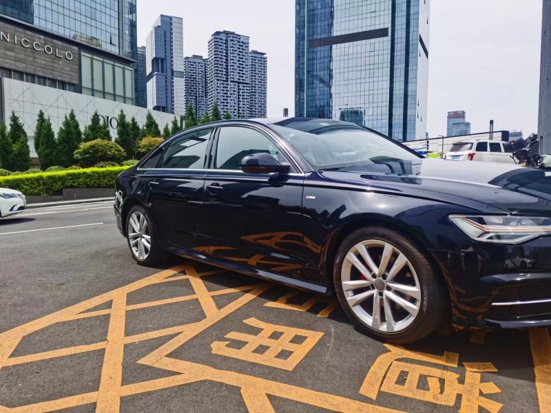 重慶18年奧迪A6L2