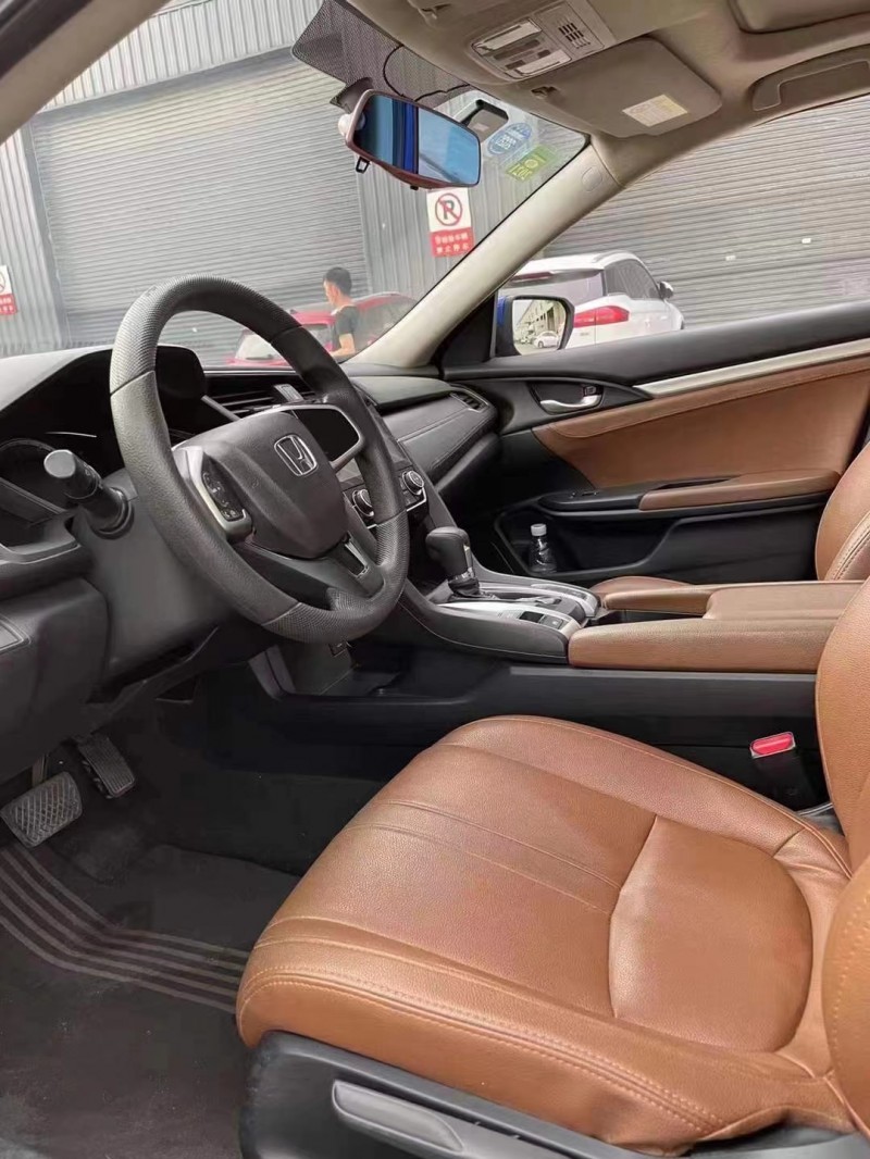 广州17年本田思域5