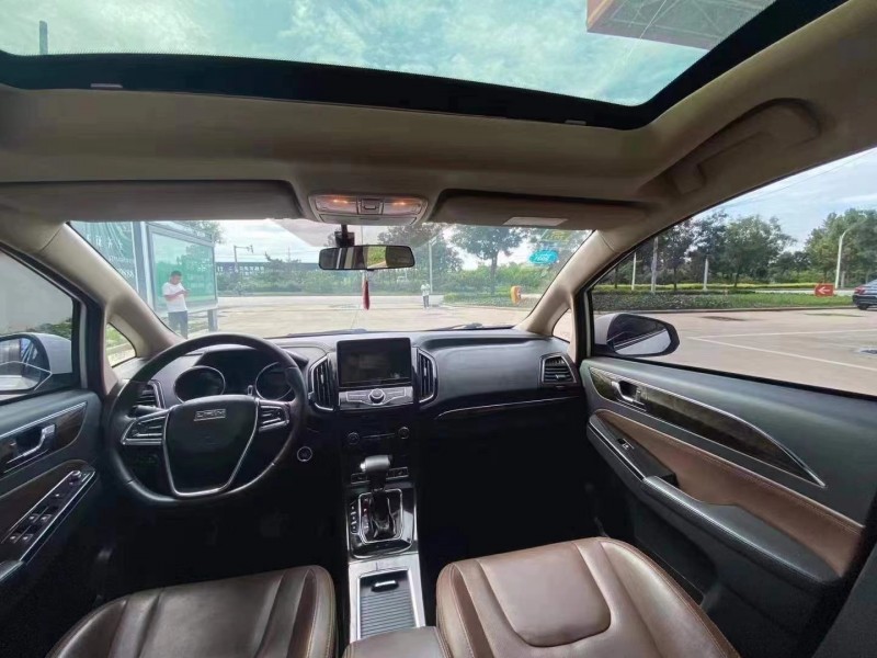 保定17年力帆汽车轩朗4