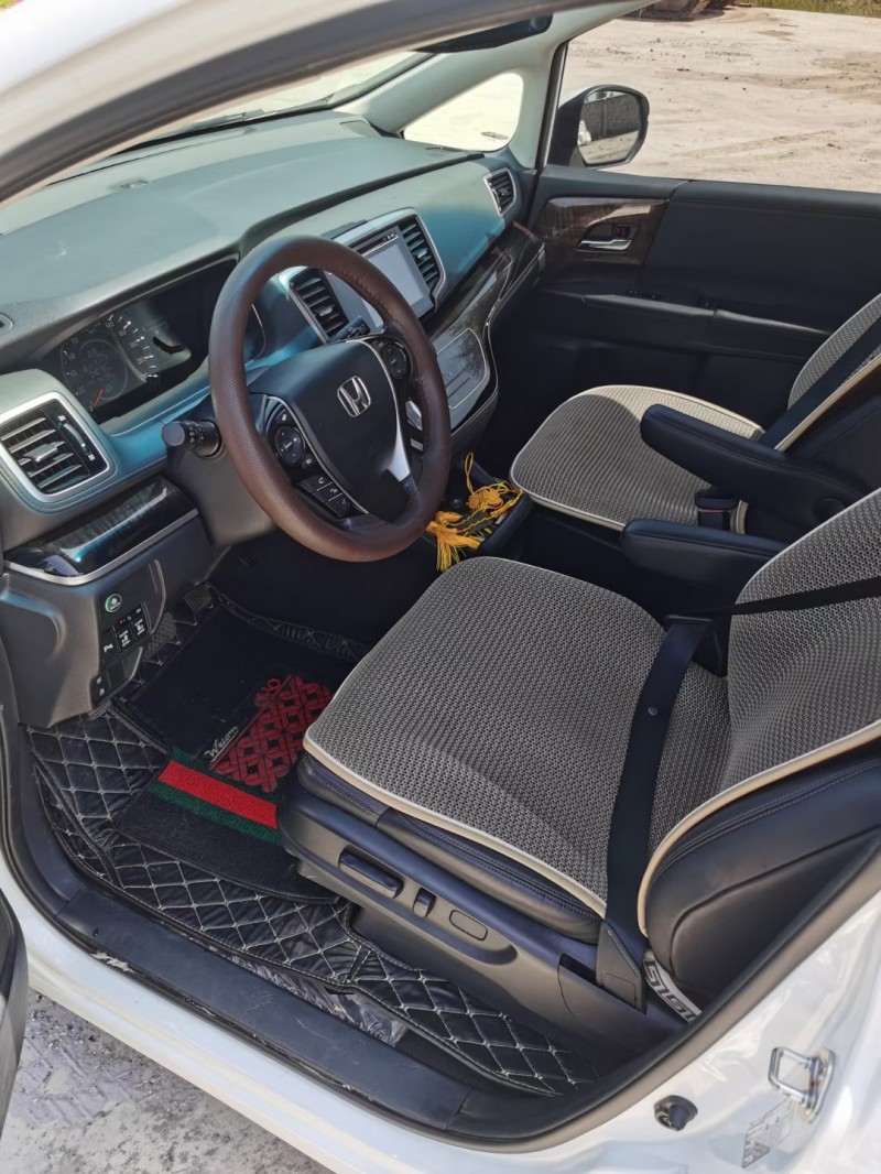 东营17年本田奥德赛4