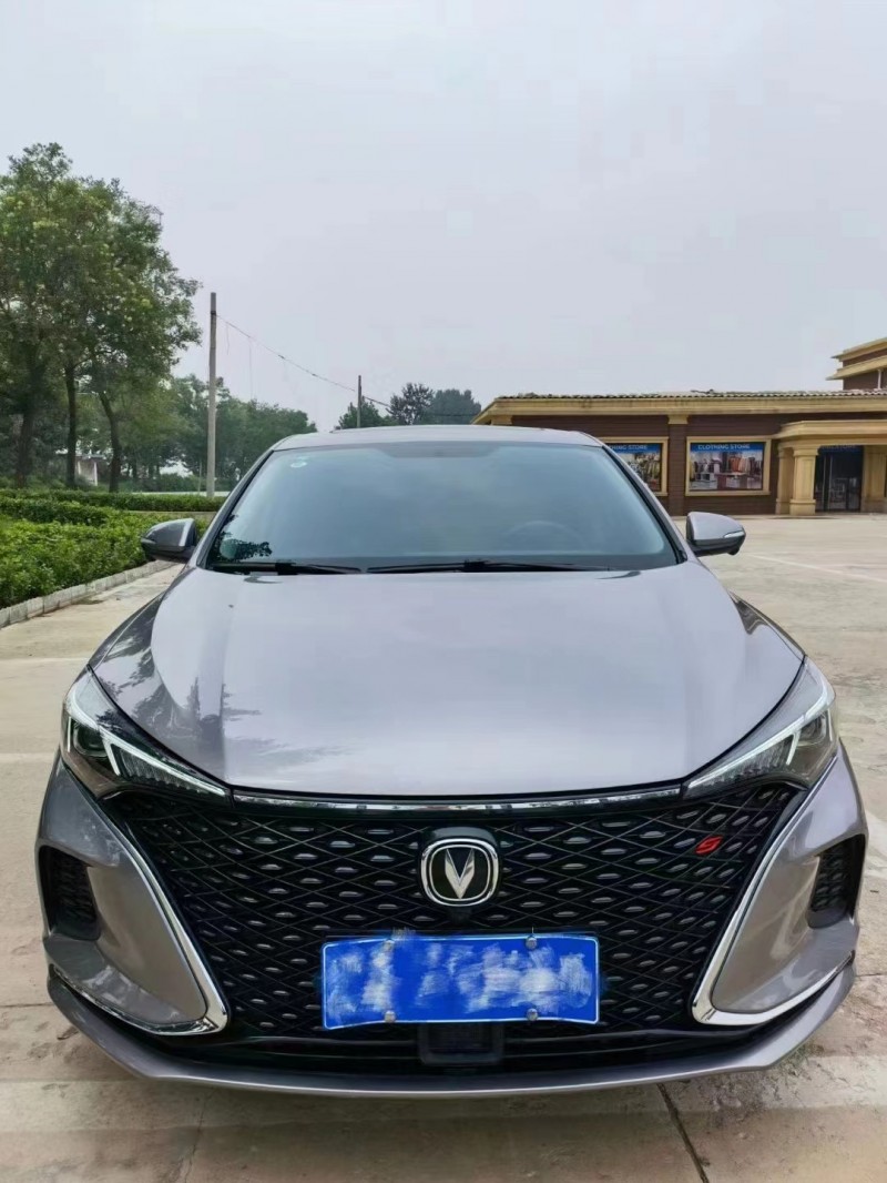 保定20年长安汽车逸动1