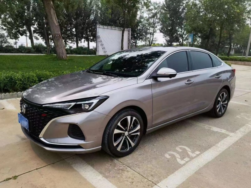 保定20年长安汽车逸动3