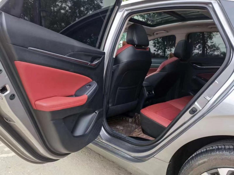 保定20年长安汽车逸动4