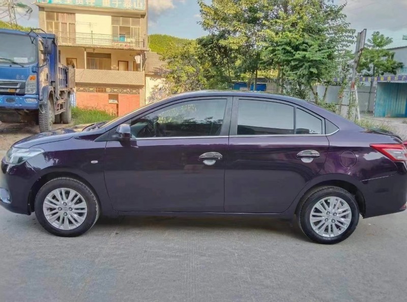 梧州14年豐田YARiS L 致炫2