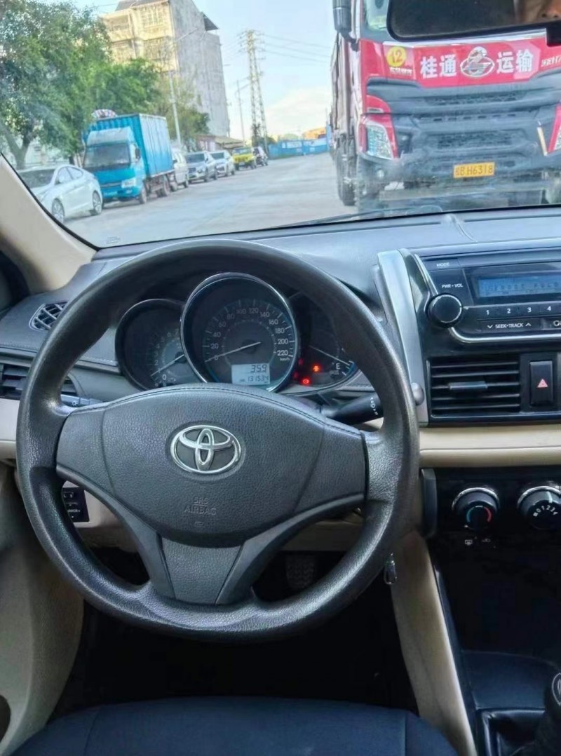 梧州14年豐田YARiS L 致炫5