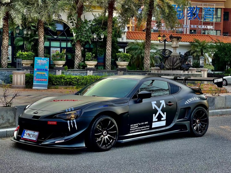汕頭13年斯巴魯BRZ2