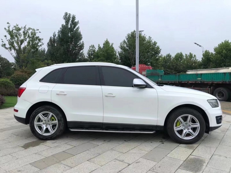 枣庄12年奥迪Q57