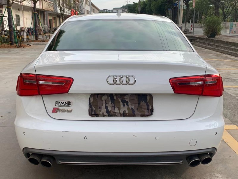 广州16年奥迪A6L9